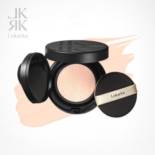 RESTROBE MOIST FOUNDATION（リストロボモイストファンデーション）