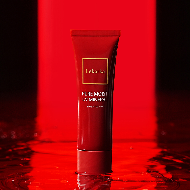 ポイント1　化粧品画像